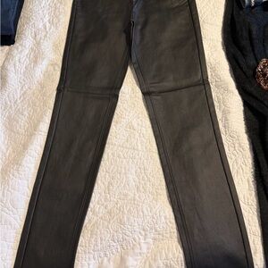 Windsor Sleek Black Leggings